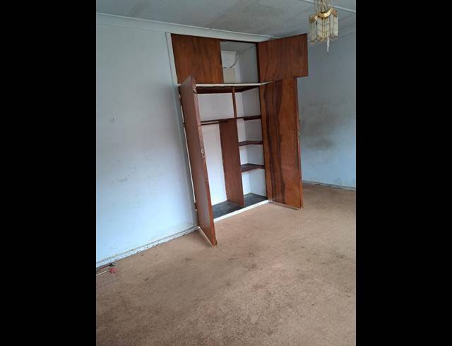 2 BEDROOM PROPERTY TO RENT IN BEZUIDENHOUT VALLEY